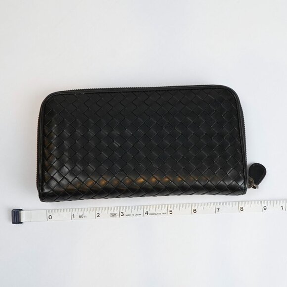 Bottega Veneta Continental Black Intrecciato Leather Zip Wallet 8.5in Oversized - Picture 10 of 11